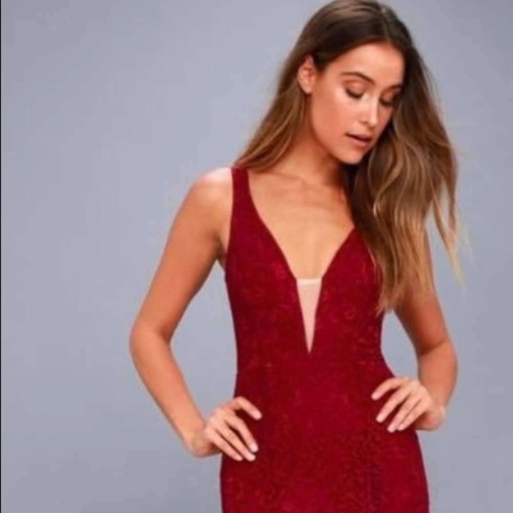 NWT Lulu’s Everly Wine Red Lace Maxi Dress